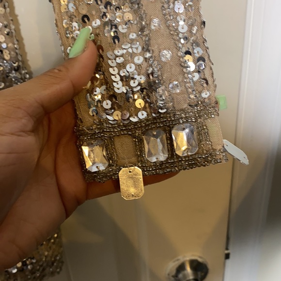 Sequins/Studded Dress - Picture 4 of 6